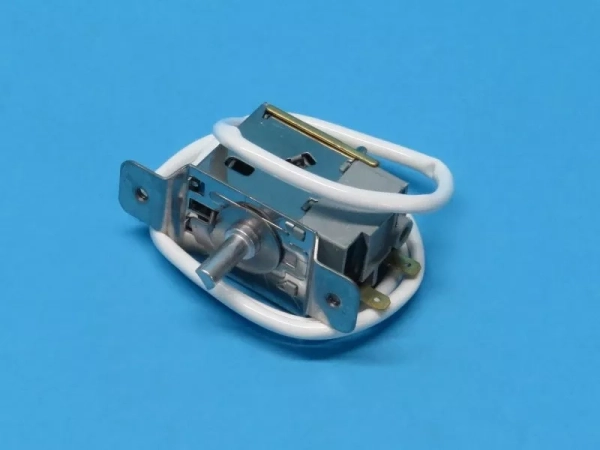 HK2203260.jpg