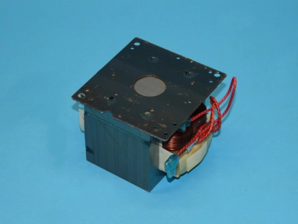 Trafo mikrovlnné trouby Mora / Gorenje 264564