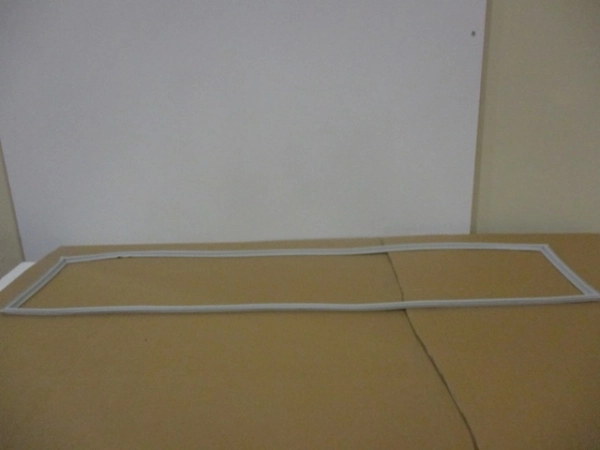 Těsnění dveří Beko (levá strana) 5958260100