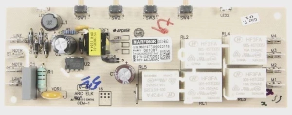 Řídící modul odsavače par Beko 167730002