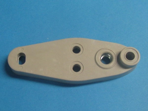 Držák spodního závěsu dveří chladničky Gorenje 692300