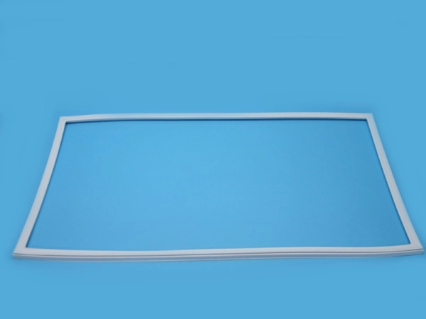 Těsnění dveří chladničky Gorenje 631387