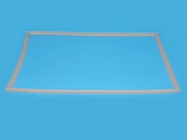Těsnění chladničky Hisense / Gorenje HK2006674