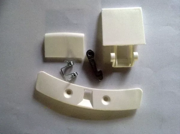 Madlo dveří Zanussi 21382121