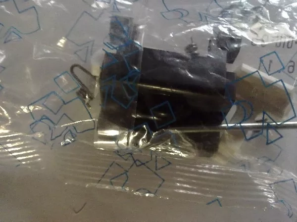 Madlo dveří Ariston L10484