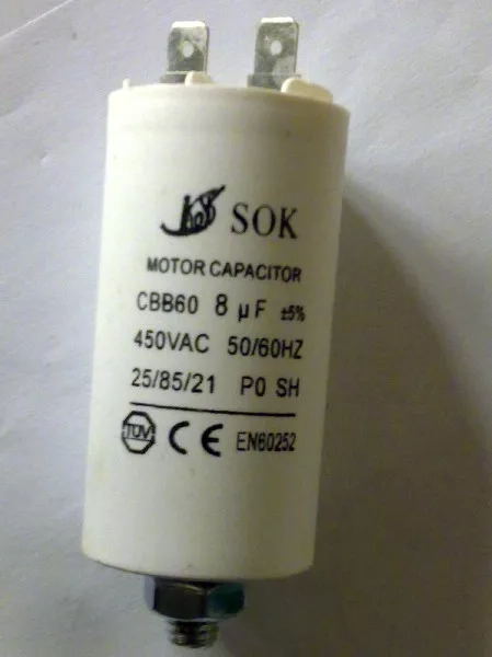 Kondenzátor 8uF 450-500V