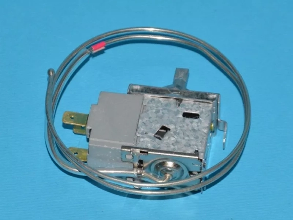 Termostat chladničky Gorenje/Hisense HK2026667