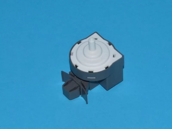 Spínač hladinový Gorenje 797414